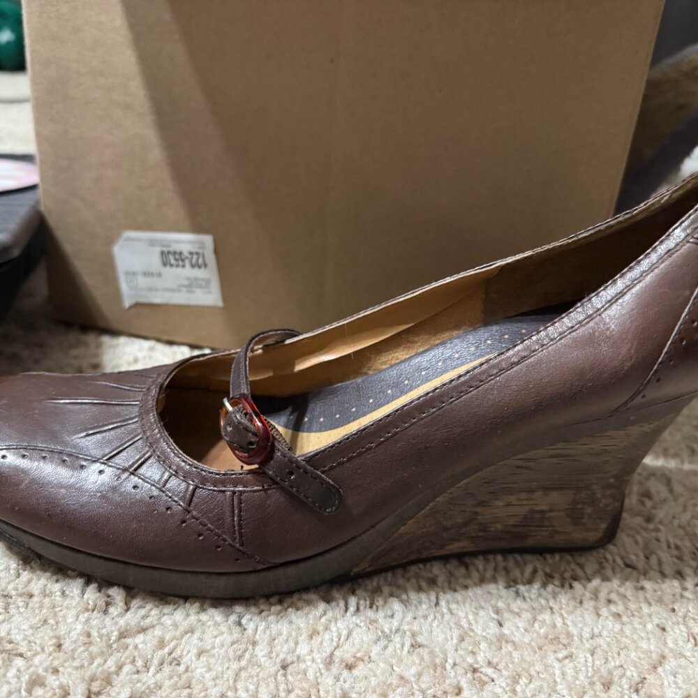 Wedge Dress Shoes - Picture 5 of 10